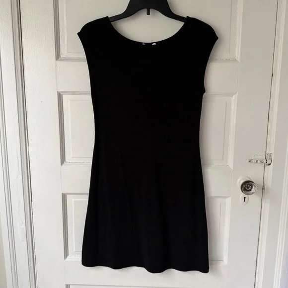 Standard James Perse Classic Black Mini Bodycon Dress Minimalist Stretch Cotton - Picture 4 of 10